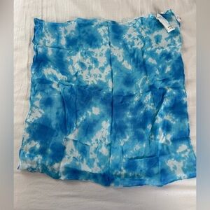 Gap tie-dye scarf